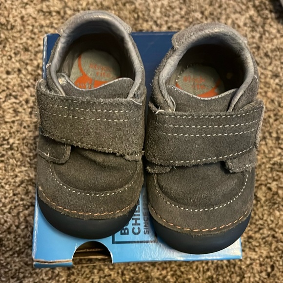 Stride Rite Toddler Boy - Picture 1 of 5